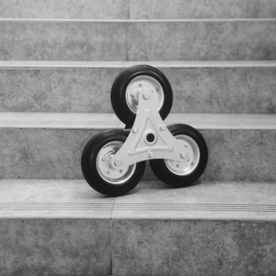 Roulette à trois roues pour escalier de 160 mm avec roulement à rouleaux